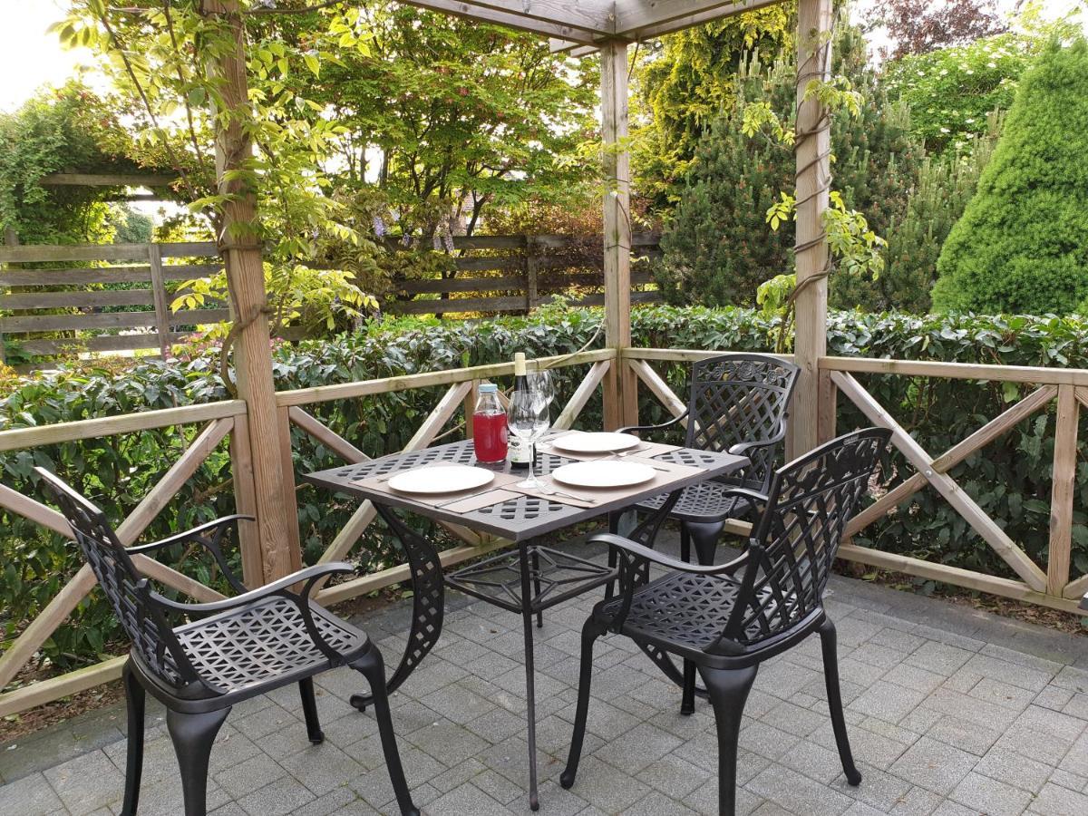 B&B Secret Garden Adults Only Voeren Exteriör bild